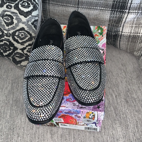 Jeffrey Campbell
Velvit Crystal
Embellished Loafer - Picture 9 of 17